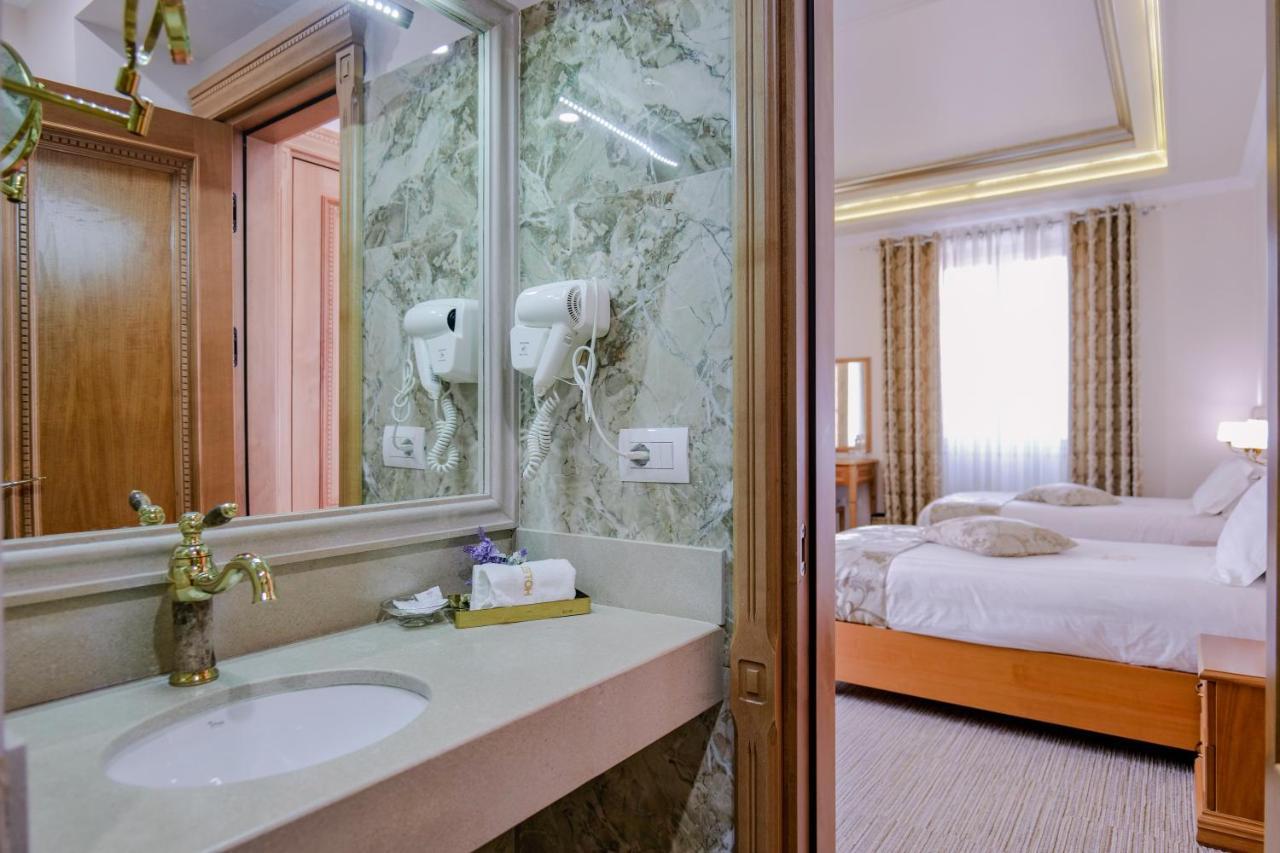 Hotel Boka ティラナ エクステリア 写真